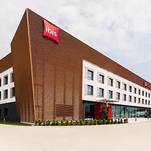 Ibis Polnoc Сухы-Ляс